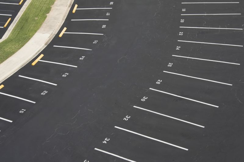 Commercial Parking Lot Sealing in Columbus, OH